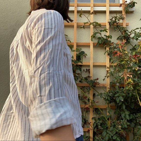 Forever 21 Striped Blouse - Picture 4 of 6